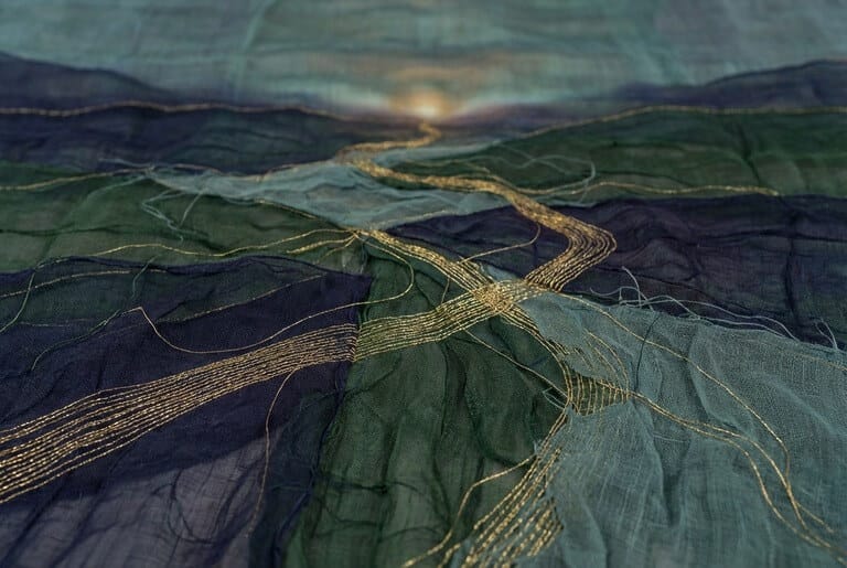 Abstract visualization of strategic thinking as interconnected pathways converging toward a shared horizon - green and navy tones with gold accents